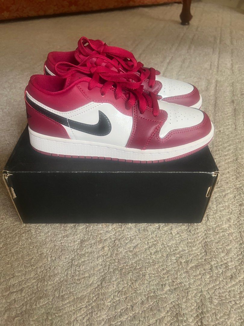 NIKE AIR JORDAN 1 LOW (GS) (Category: Sneakers) located in Angeles City. Submitted by happynco. (Listing ID 1341239093, Image 2). Description: Authentic Size 6 Good as new Negotiable.
