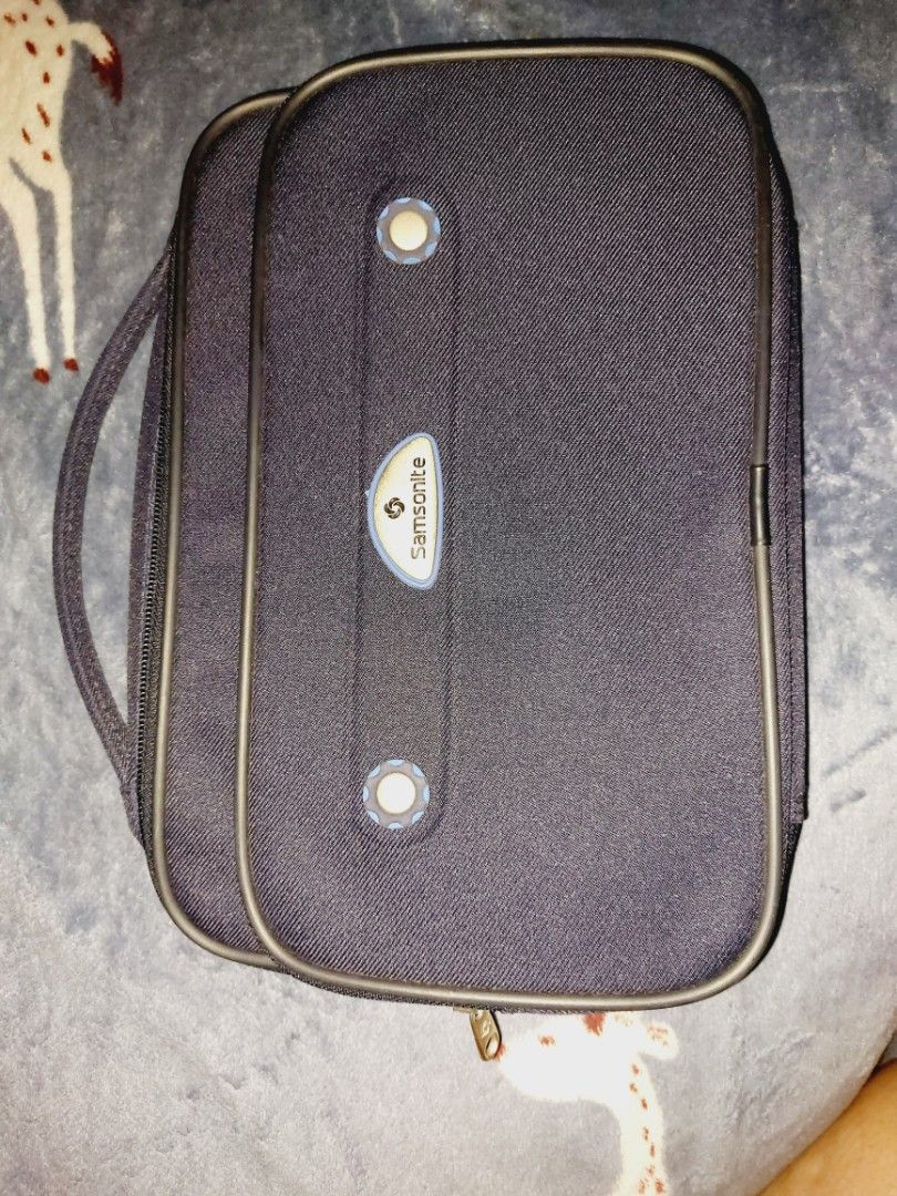 Original Samsonite carry on luggage (Category: Luxury Bags & Wallets) located in Quezon City. Submitted by natashaalexa (Listing ID 1341355830, Image 1). Description: Samsonite luggage bag with multiple compartment, all zippers are in good condition. stored only for a long time, never been used. can put foldable umbrella, mobile phone or tablet, and anything you like..very durable and useful nito, not look bulky pero marami kang maiilagay. can pa