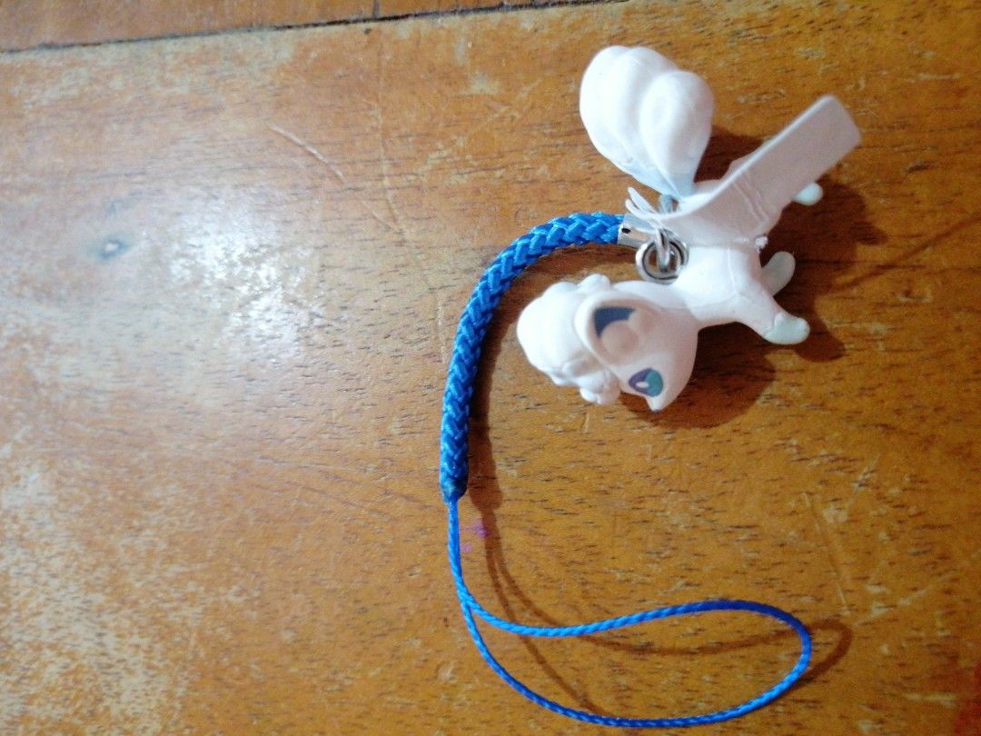 Pokemon Keychain bag charm (Category: Character Goods) located in Baguio. Submitted by zalille (Listing ID 1341305249, Image 1). Description: Vinyl.
