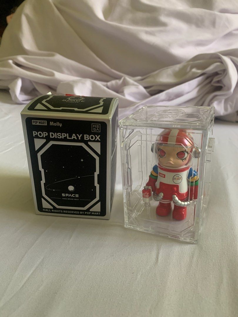 *SET* Pop Mart Space Molly Pop Display Box (Category: Designer & Blind Box Toys) located in Taguig. Submitted by kxtrxnxxxx (Listing ID 1341302567, Image 3). Description: 🚨SOLD AS SET ONLY🚨 - 5pcs Pop Display Box - Not included the one w/ Coca Cola Molly (just for pics) - RFS: Extra ‼️‼️ READ FIRST ‼️‼️ 📦 Delivery within Metro Manila ONLY ⏰ 24-hour reservation only. ❌ NO Orange app checkout ❌ NO Meetups 💵 MOP: GCash, BDO and Unionbank ONLY 🚛