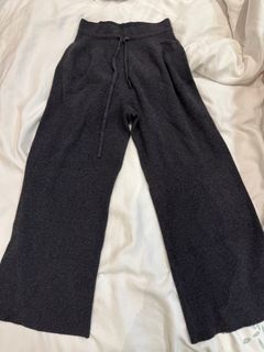 (Category: ) located in . Submitted by shop2muchh (Listing ID 1341331563, Image 1). Description: .