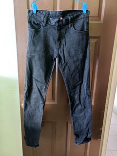 (Category: ) located in . Submitted by kwlim999 (Listing ID 1341277423, Image 1). Description: .
