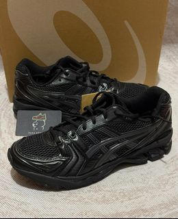 （分類：）位於 。 由 barasneaker 提交（商品編號 1341501301，圖片 1）。簡介： 。
