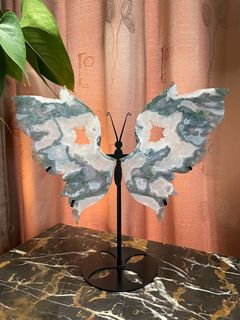 (Category: ) located in . Submitted by curated_treasures (Listing ID 1341486946, Image 1). Description: .