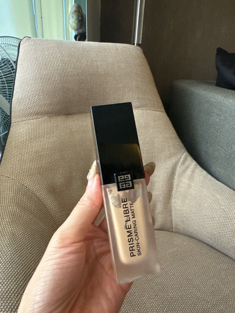 Auth Givenchy Prisme Libre Foundation (Category: Makeup) located in Taguig. Submitted by hersheykylie (Listing ID 1341414027, Image 1). Description: PRELOVED. Personal use. 100% Authentic Bought in Givenchy Japan. 60% remaining left. Last price already Good as new RTP: 3k plus Same day delivery only busy moving out.🙏🏻 📍 BGC.
