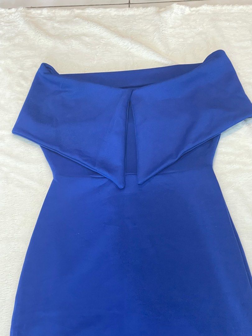 Blue off-Shoulder Cocktail Dress (Category: Dresses) located in Manila. Submitted by sheenacl (Listing ID 1341561555, Image 3). Description: Royal Blue Dress- chic vibe :) used once lang also. .