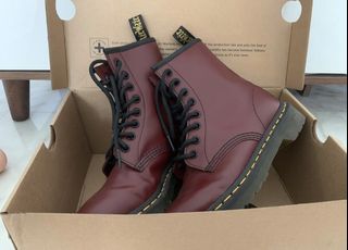 (Category: ) located in . Submitted by redvelvets (Listing ID 1341426575, Image 1). Description: .