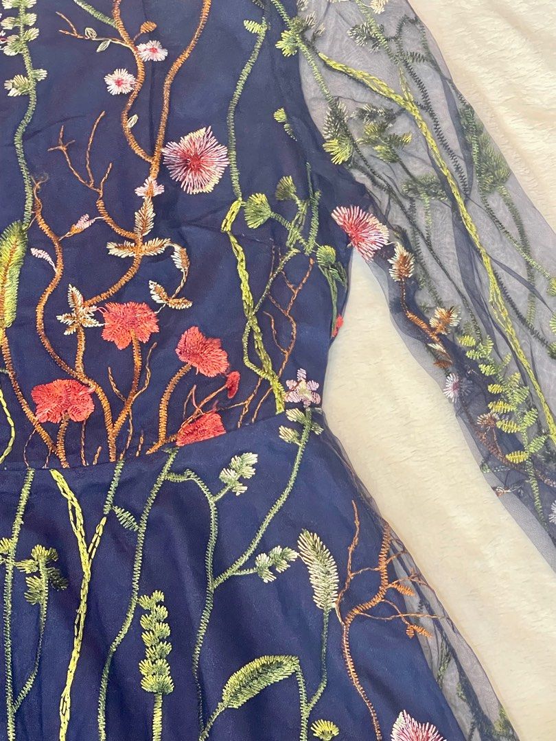 Floral Embroidered Dress (Category: Dresses) located in Manila. Submitted by sheenacl (Listing ID 1341557424, Image 2). Description: Used once lang! Cute when worn :) Medium- Large Frame.