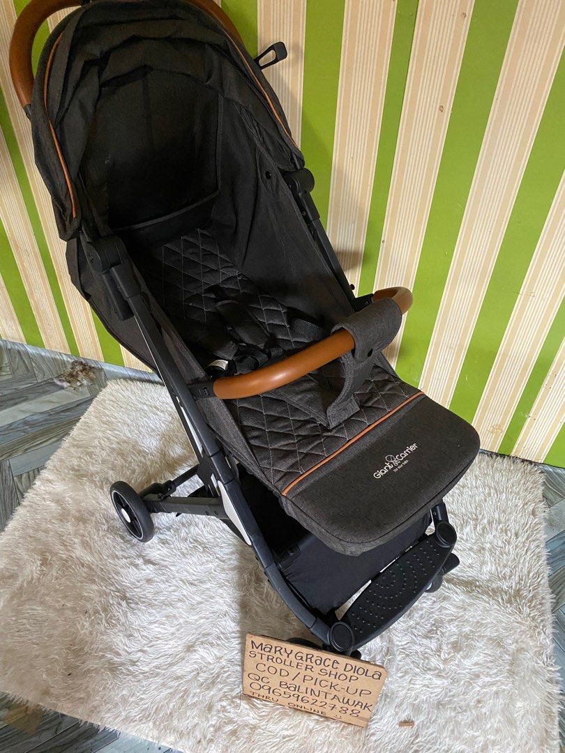 Giant Carrier compact travel stroller cabin approved (Category: Strollers) located in Manila. Submitted by gracediola_18 (Listing ID 1341557794, Image 3). Description: cod or pick up qc balintawak .