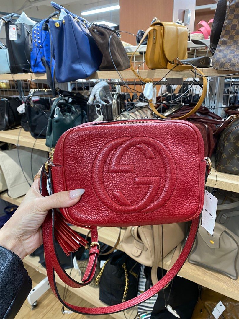 Gucci soho cross body bag (Category: Luxury Bags & Wallets) located in Manila. Submitted by jodiluxegold (Listing ID 1341481888, Image 1). Description: Perfect for night out or date night this red gucci soho bag. Just minimal signs of usage. 8/10 overall with entrupy cert..