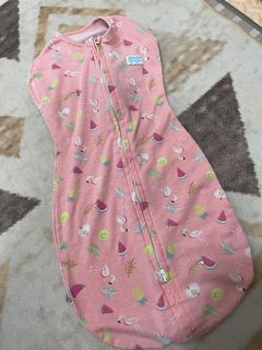 (Category: ) located in . Submitted by wardrobeandco (Listing ID 1341525915, Image 1). Description: .
