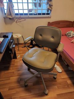 (Category: ) located in . Submitted by lostviolinist (Listing ID 1341581486, Image 1). Description: .