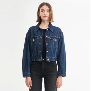 (Category: ) located in . Submitted by dailywears7 (Listing ID 1341566012, Image 1). Description: .