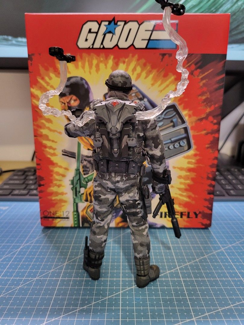 MEZCO ONE 12 G. I. ファイヤーフライ Amazon | Mezco Firefly GI Joe