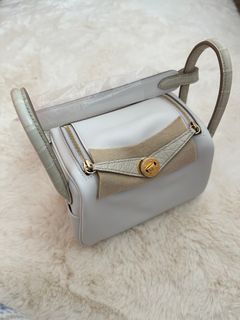 （分類：）位於 。 由 LuxuryDiva 提交（商品編號 1341454939，圖片 1）。簡介： 。