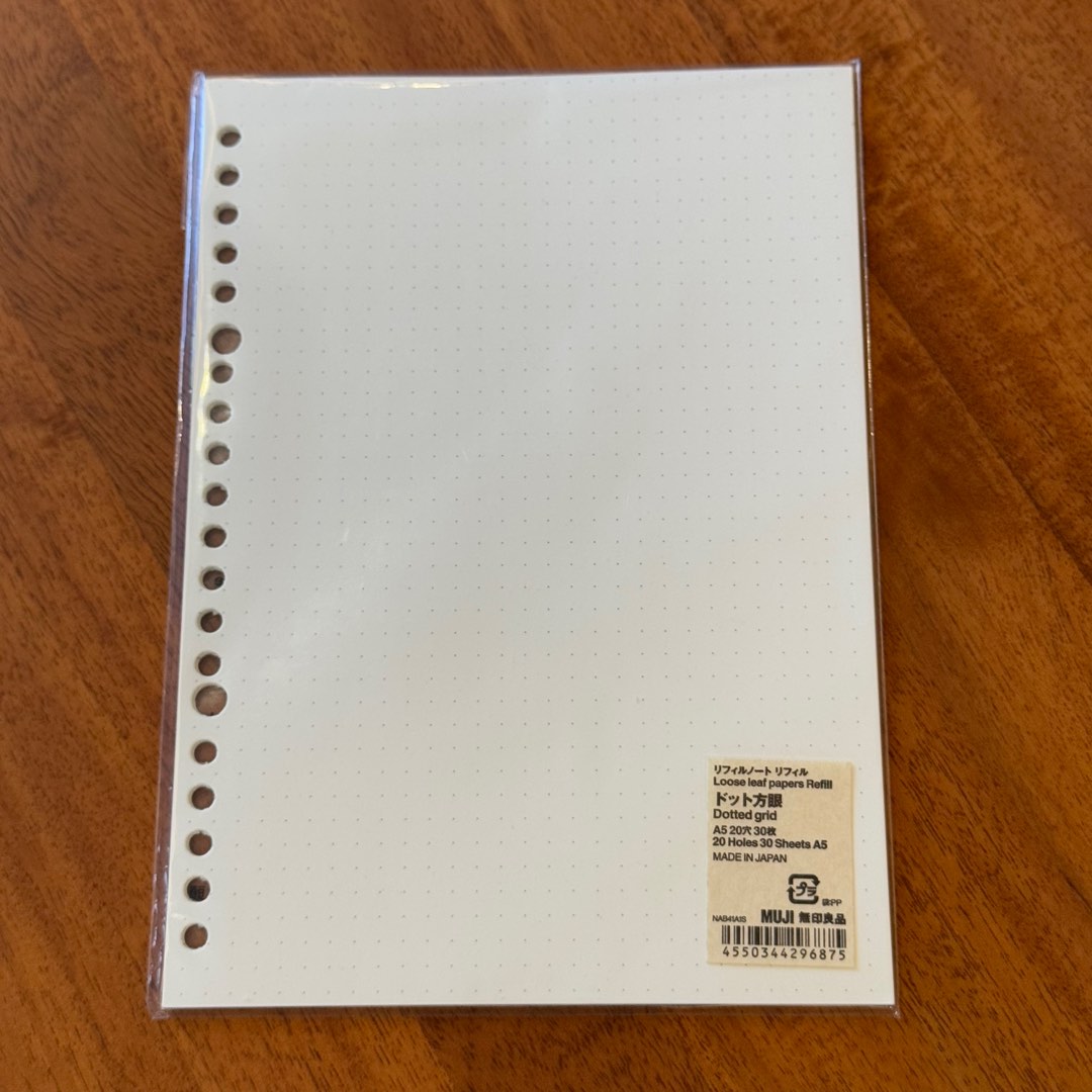 Muji Dotted Grid Loose Leaf Paper - 30 sheets, A5, 20 Holes, Hobbies ...