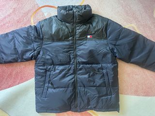 從未使用過的男裝羽絨外套 XXL 非 Tommy Hilfiger64246338816258110