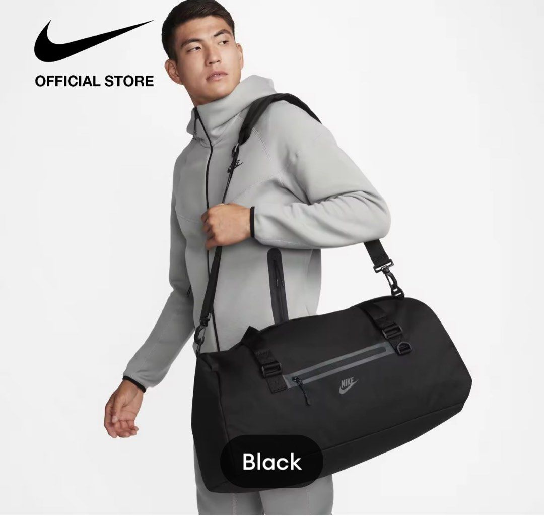 Nike Elemental Premium Duffel Bag (45L) - Black (Category: Backpacks) located in Manila. Submitted by brent12.22 (Listing ID 1341508458, Image 3). Description: Srp of 3600 Selling for 1800 Less 50 off na Fixed price.