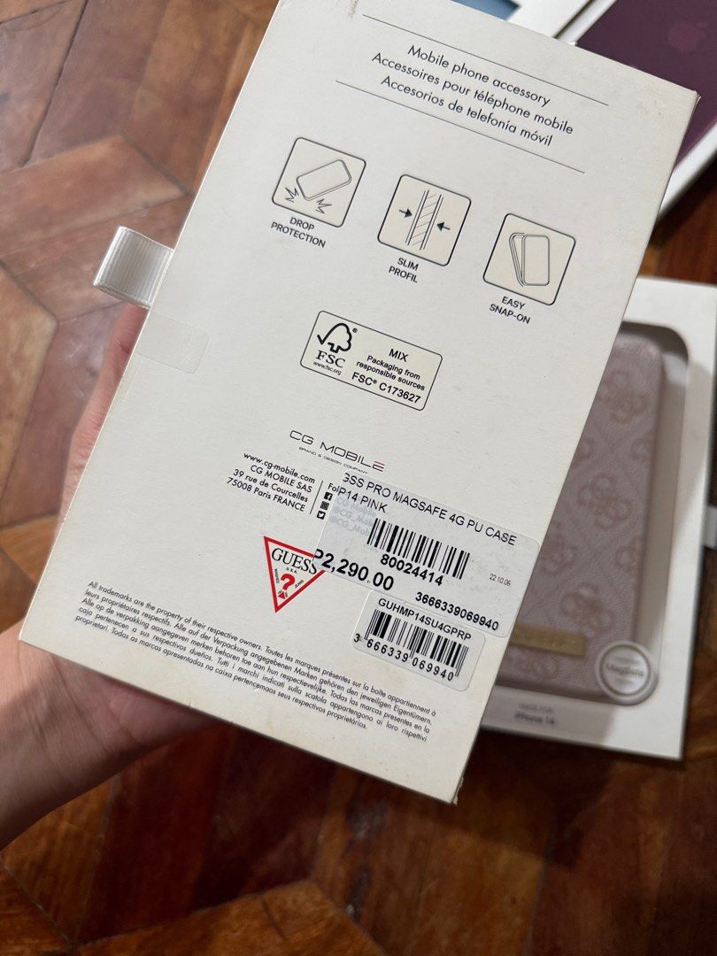 Original Guess Magsafe Case for iPhone 13 / 14 (Category: Cases & Sleeves) located in Manila. Submitted by razelysonn (Listing ID 1341468095, Image 3). Description: Brand new and original Fixed price 1500 each.