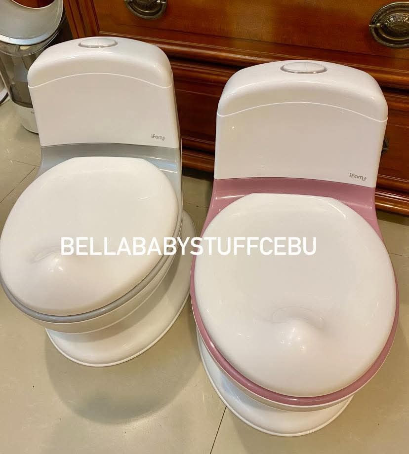 Original iFam Baby Potty Trainer (Category: Baby Toiletries & Grooming) located in Cebu City. Submitted by bellababystuffcebu (Listing ID 1341469090, Image 3). Description: Original iFam Baby Potty Trainer Preloved Like New Please see video for reference https://fb.watch/weZWll_u5a/? PICK UP TALISAY | DELIVERY BUYERS EXPENSE Easy Toddler Potty Training provides toilet training for boys & girls who are learning how to control their bowel movement.
