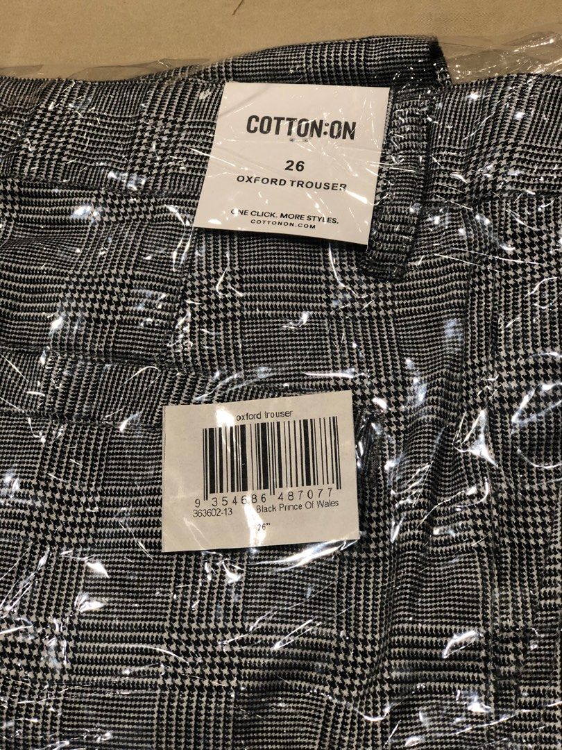 Oxford Checkered trouser (Category: Trousers) located in Makati City. Submitted by esila.essentials (Listing ID 1341454739, Image 2). Description: XS-S Size 26.
