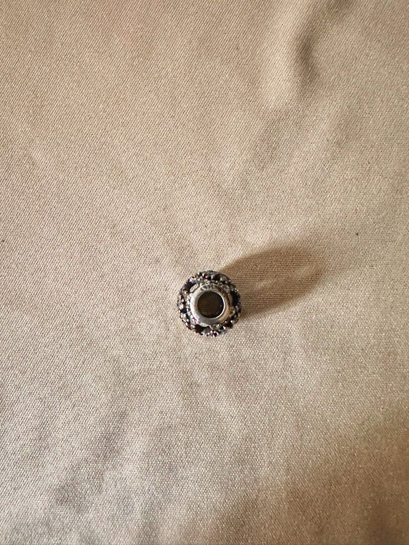 Pandora Sparkling Pavé Round charm (Category: Charms) located in Taguig. Submitted by romarkablefinds (Listing ID 1341497566, Image 3). Description: Pandora Sparkling Pavé Round charm Stone: Cubic Zirconia Metal: Sterling Silver Dimensions: Depth: 11.49mm Height: 12.7mm Width: 12.7mm Just got it recently cleaned at Pandora 100% guaranteed authentic (with authentication marks) Money back if proven fake Original Price: ~₱5,100 MoP: Gcash, Bank Tran