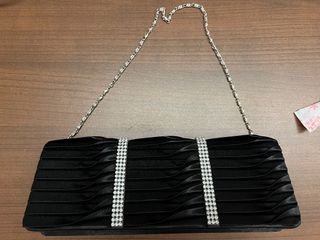 （分類：）位於 。 由 Linushui 提交（商品編號 1341559312，圖片 1）。簡介： 。