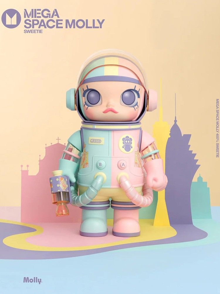 Popmart New Mega Space Molly 100% Sweetie, Toys