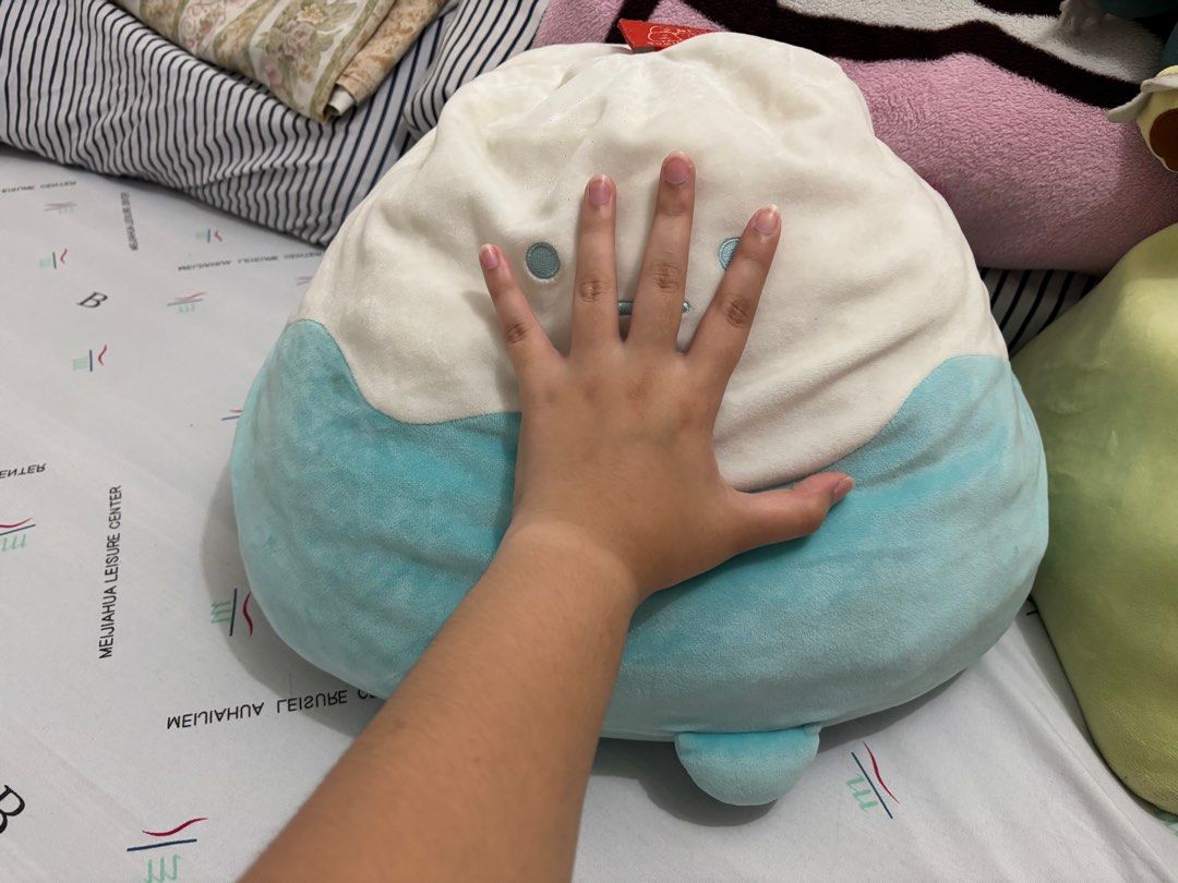 sumikko gurashi yama mt. fuji (Category: Designer & Blind Box Toys) located in Quezon City. Submitted by armeshops (Listing ID 1341569722, Image 2). Description: mallow ! ! !.