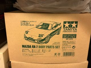 （分類：）位於 。 由 ferrariholic 提交（商品編號 1341547728，圖片 1）。簡介： 。