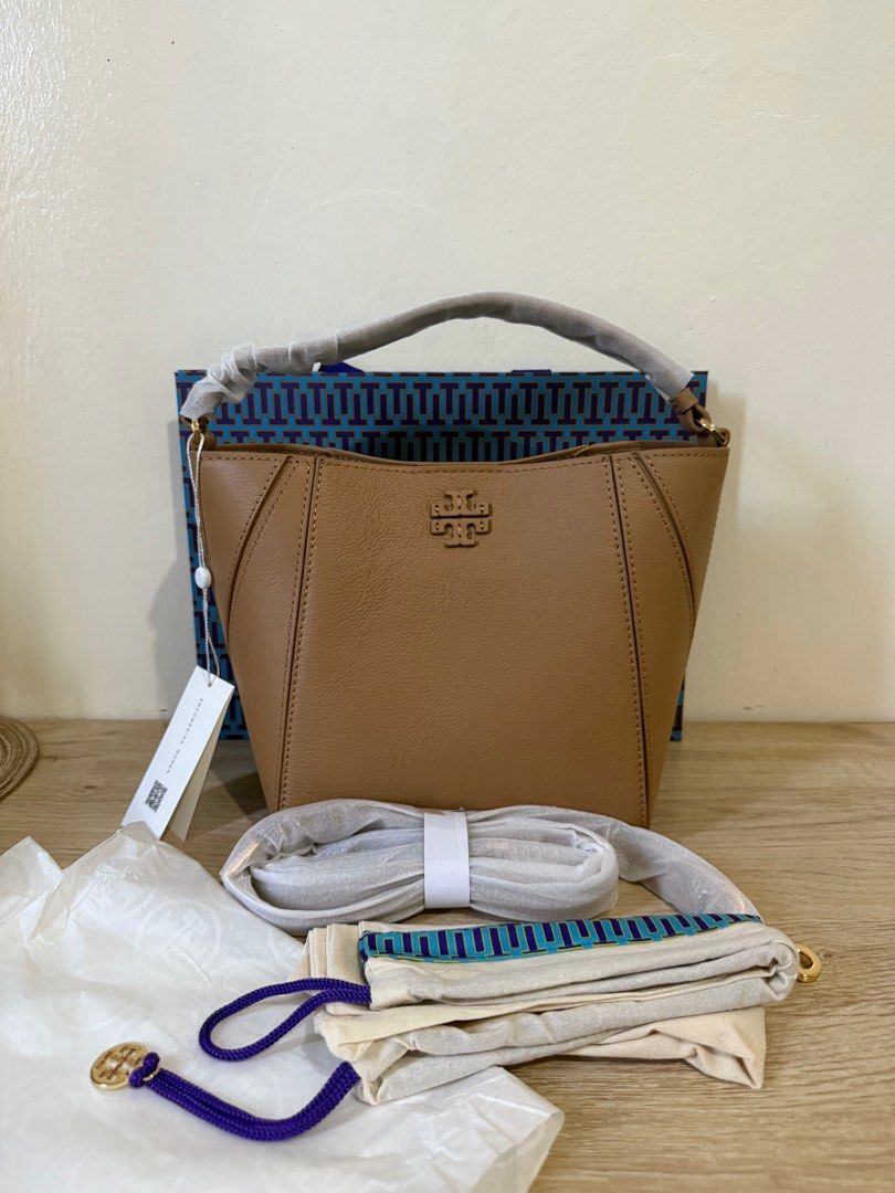 Tory burch bucket two way bag authentic (Category: Luxury Bags & Wallets) located in Cabuyao City. Submitted by baglover1111 (Listing ID 1341536916, Image 3). Description: Brand new complete inclusions Guaranteed authentic.