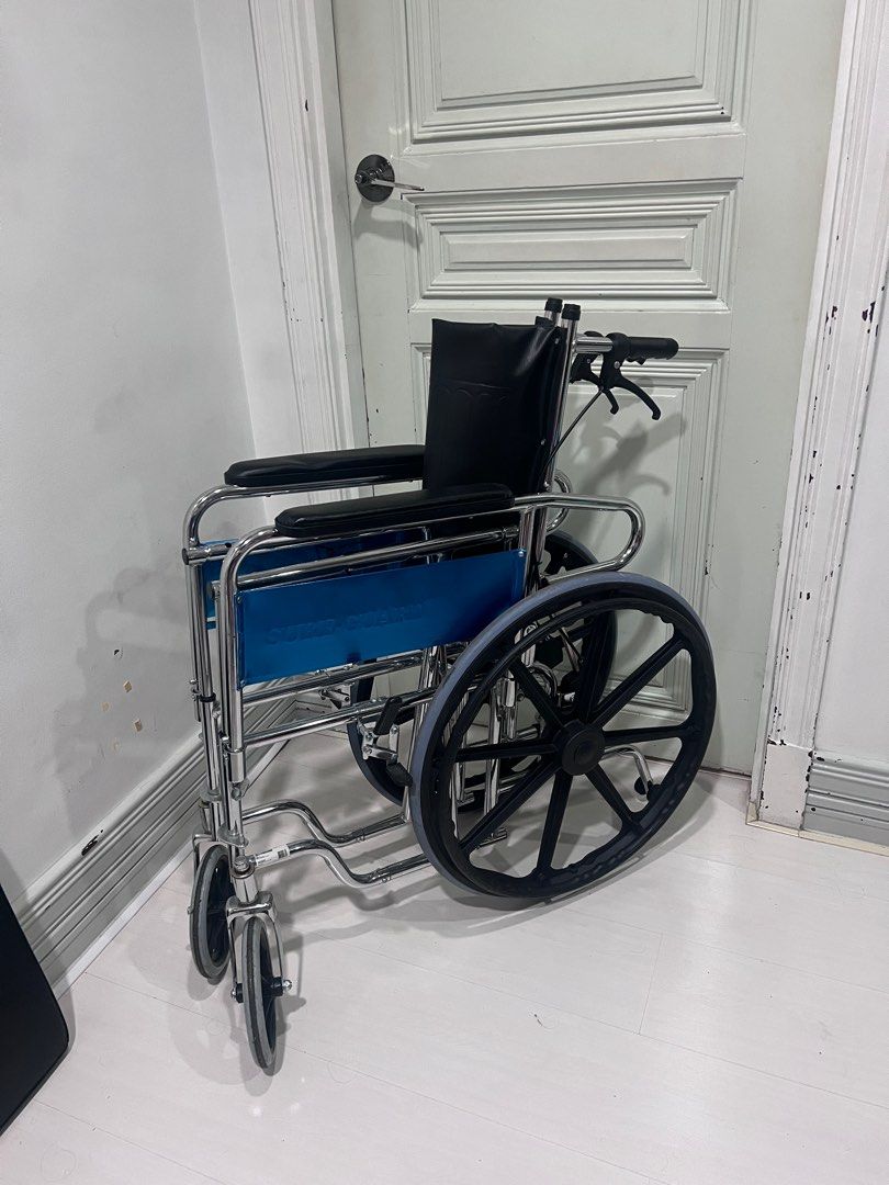 Wheelchair Reclining Commode Sureguard (Category: Wheelchairs) located in Pasig City. Submitted by declutterwithai (Listing ID 1341564437, Image 1). Description: Still in very good condition With commode Reclining 90° With headrest and footrest Still did not remove stickers Used for 2 months Bought around 8k Negotiable (reasonable).