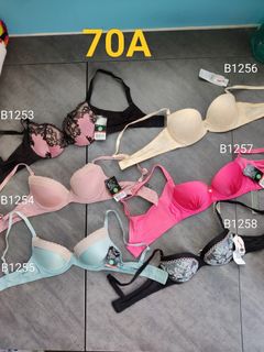 （分類：）位於 。 由 colourblue3689 提交（商品編號 1341681379，圖片 1）。簡介： 。
