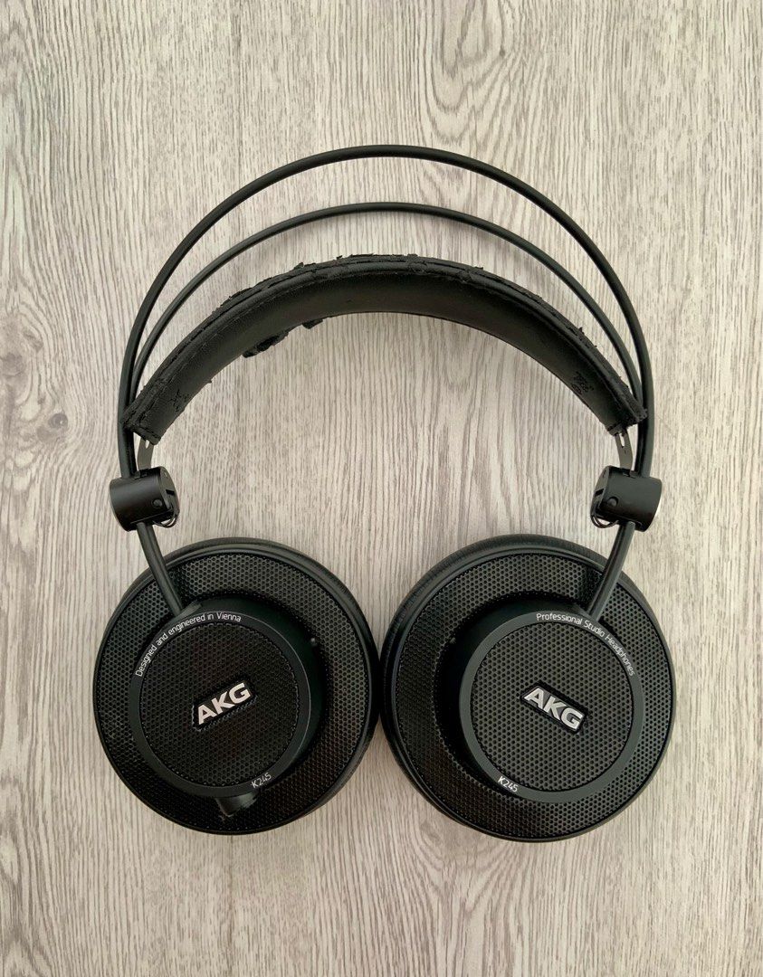 AKG K-245 Foldable Open Studio Headphones (Category: Headphones & Headsets) located in Caloocan City. Submitted by mediokerr (Listing ID 1341669899, Image 1). Description: Visit, follow and like Echo Chamber page on FBb for more music-related gears on sale. Unit and cable only. Unused and stocked for a year hence the synthetic leather expired. Bought it at 9k in Lyric. No issue other than cosmetics. Please manage your expectation. Perfectly worki