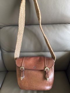 (Category: ) located in . Submitted by mimi.mouse (Listing ID 1341630784, Image 1). Description: .