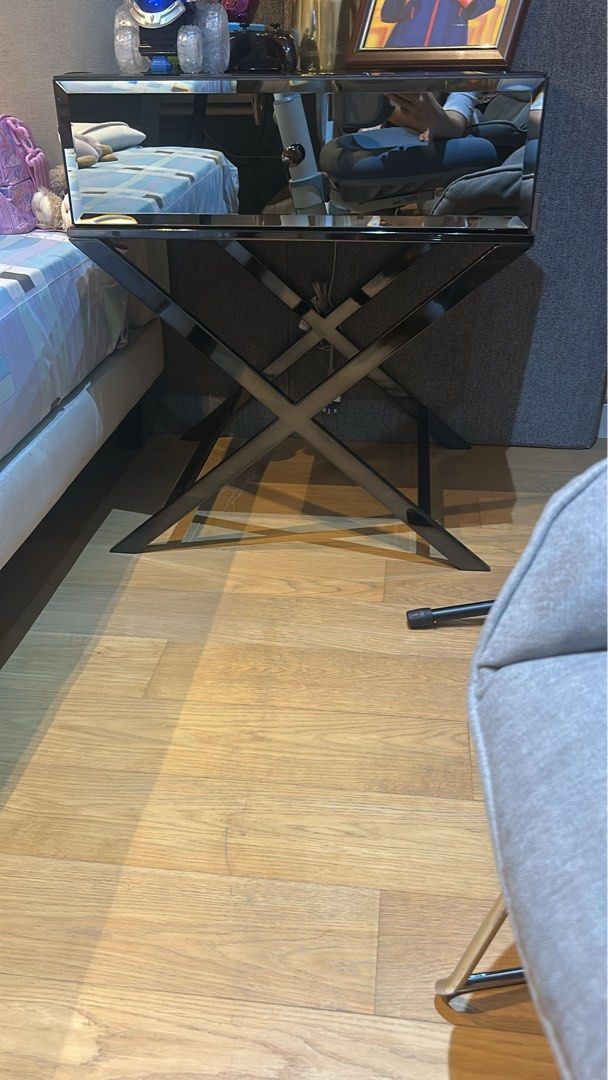 Bedside table (Category: Tables & Sets) located in Singapore. Submitted by airconmaker (Listing ID 1341740963, Image 1). Description: Looking to clear, pm for for information.