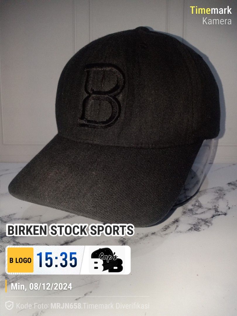 BOSTON BUILD UP CAP, Fesyen Pria, Aksesoris, Topi di Carousell