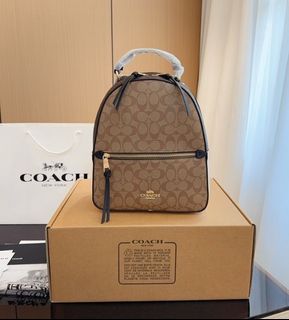 (Category: ) located in . Submitted by fashion.shoppp (Listing ID 1341618194, Image 1). Description: .