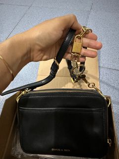 (Kategori: ) berada di . Dikirim oleh nala13 (ID iklan 1341589377, Gambar 1). Deskripsi: .