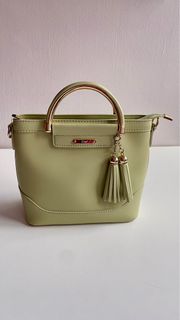 Affordable cleef For Sale Cross body Bags Carousell Malaysia