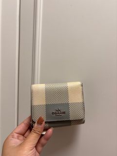 （分類：）位於 。 由 purieb 提交（商品編號 1341599133，圖片 1）。簡介： 。