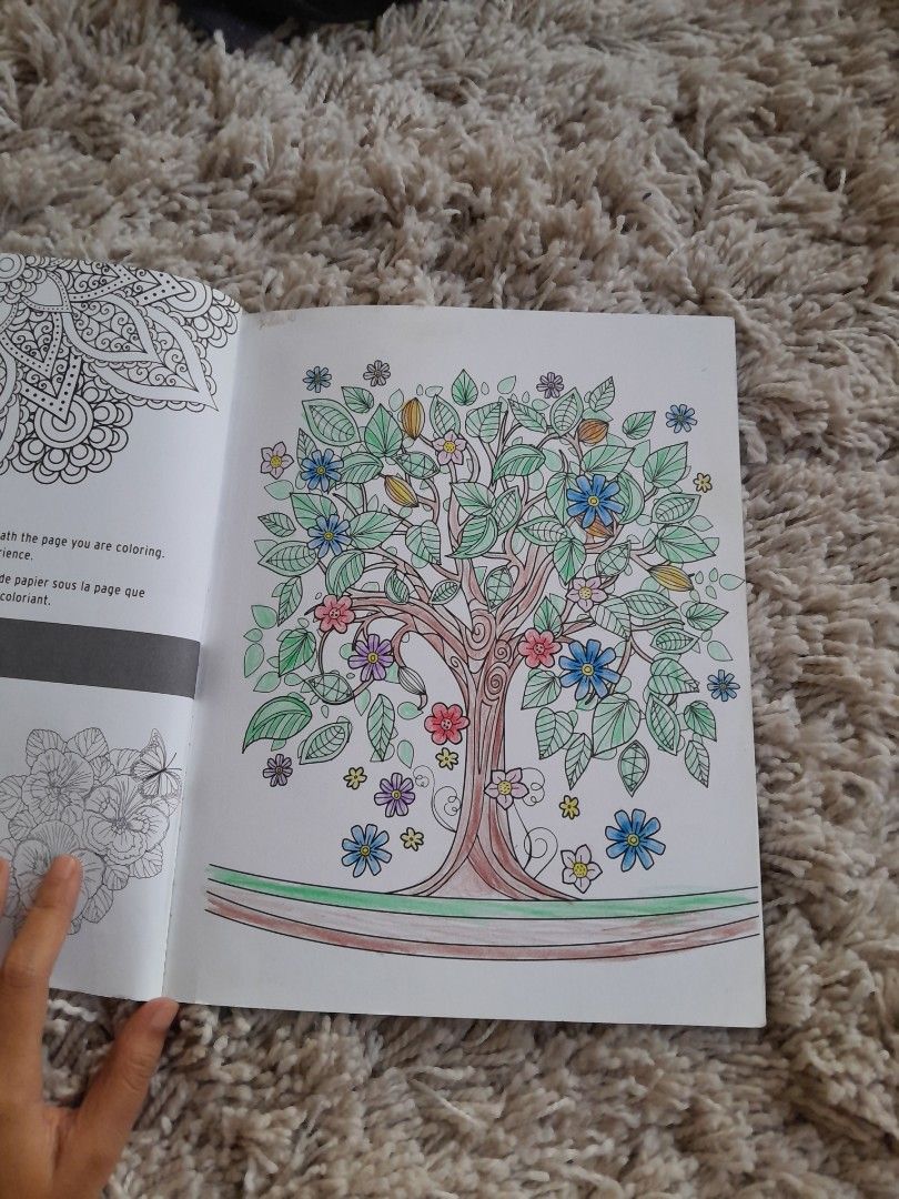 Coloring book buku mewarnai relaksasi, Buku & Alat Tulis, Buku di Carousell