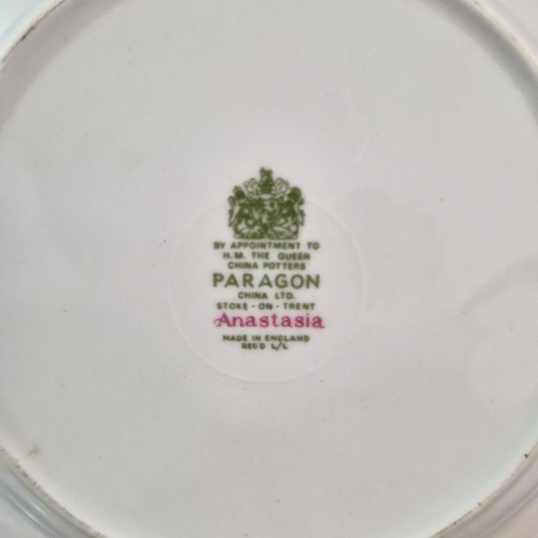 English/European Tea Cups & Saucers (assorted) (Category: Coffee & Tea Tableware) located in Paranaque City. Submitted by chercami (Listing ID 1341638201, Image 2). Description: English Tea Cups & Saucers (assorted) Bought in London Made in England Pick up: Brgy. Don Bosco, Paran̈aque.