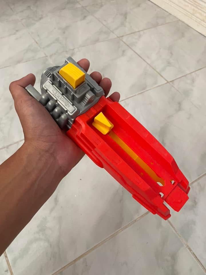 Hotwheels Launcher (Category: Vehicle & Diecast Models) located in Baliuag. Submitted by pauseller (Listing ID 1341624385, Image 1). Description: Hotwheels launcher Need goma sa ilalim para gumana From Japan Surplus Can send more pics thru dm Gcash Lbc cop or J&T Baliwag, Bulacan.