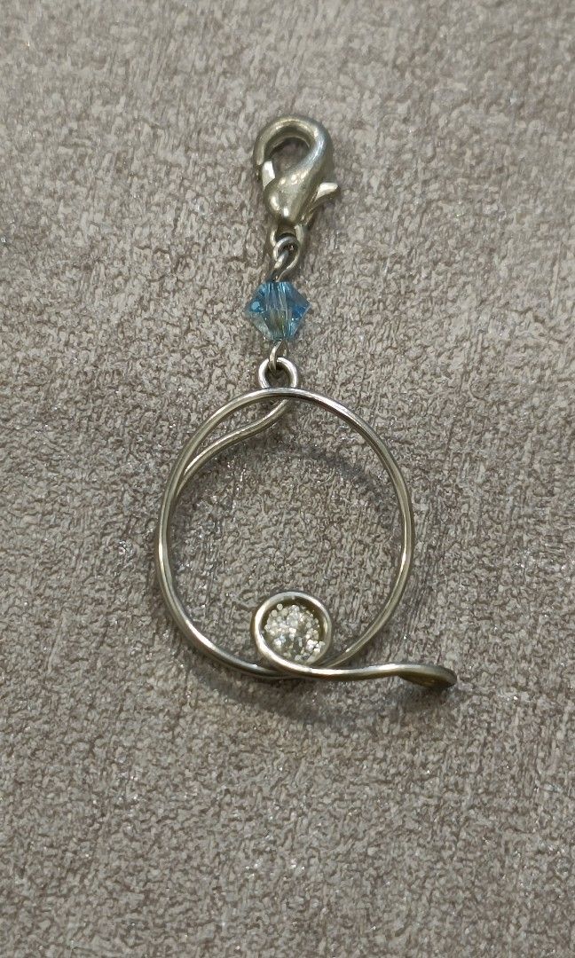 Initial Pendent (Category: Handmade Craft) located in Singapore. Submitted by artiris (Listing ID 1341691063, Image 3). Description: Handmade with stainless steel wire, one of a kind. The price is for each initial. You're welcome for customizing..