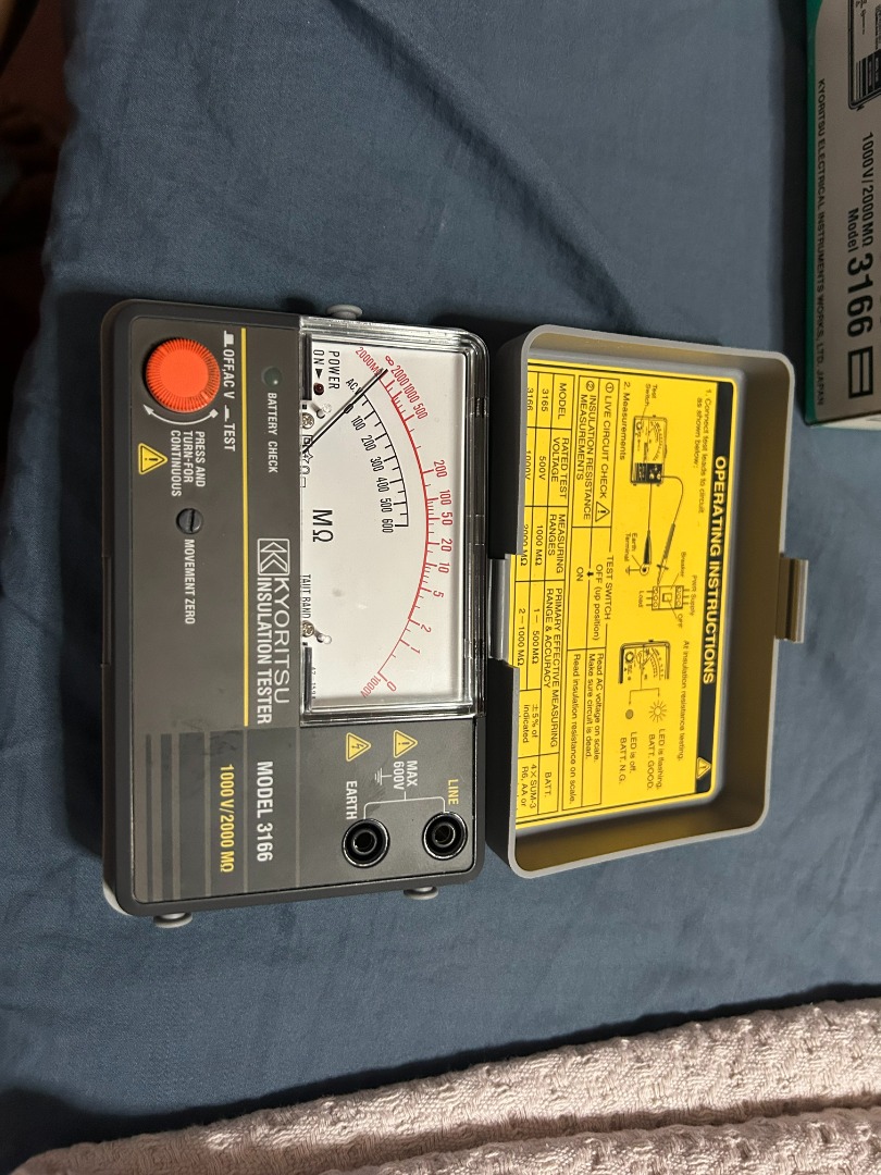 Insulation Tester (Megger), Computers & Tech, Office & Business ...