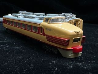 （分類：）位於 。 由 lllthomas 提交（商品編號 1256215239，圖片 1）。簡介： 。