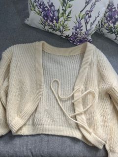 (Category: ) located in . Submitted by preloved_items_foru (Listing ID 1341615914, Image 1). Description: .