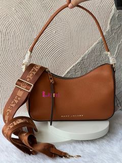 (Kategori: ) berada di . Dikirim oleh lavins_bydianpawestri (ID iklan 1341634626, Gambar 1). Deskripsi: .