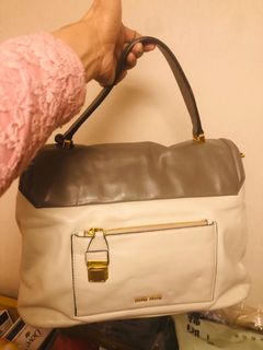 （分類：）位於 。 由 gracebendano 提交（商品編號 1341735465，圖片 1）。簡介： 。